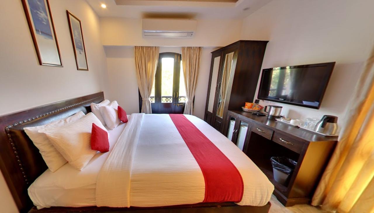 Calangute Grande Hotel Luaran gambar